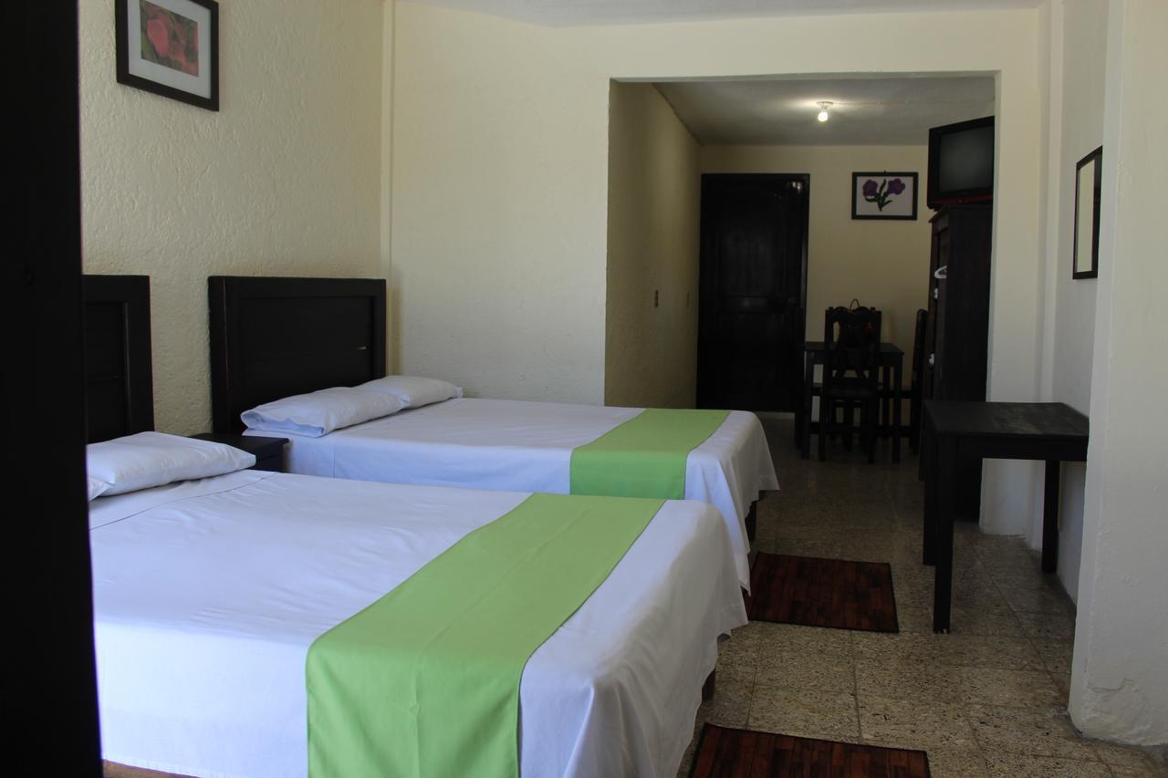 Hotel D'Lina Princess Suites San Cristóbal de Las Casas Exterior foto